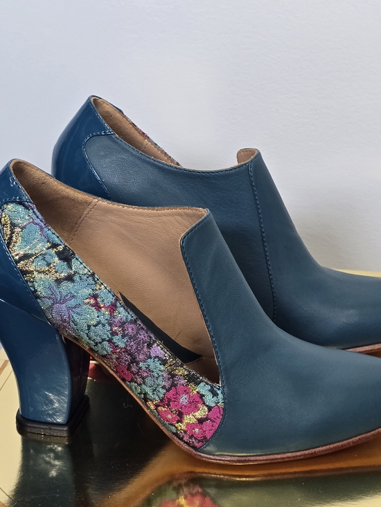 John Fluevog Shoes - John Fluevog Teal Leather Heels with Multicolor Floral Embroidery